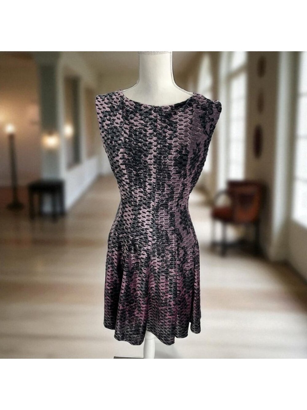 GABBY SKYE Purple Black Velvet Cocktail Dress Size 10